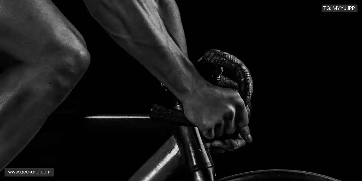 🎯匠心打造,运动装备与时尚完美碰撞!👟